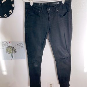Levi’s Demi curve - modern rise skinny in black